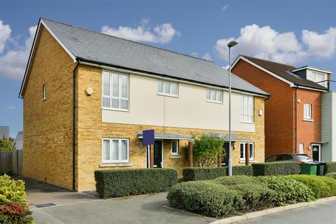 27 Parkview Way, Epsom, KT19 8FA