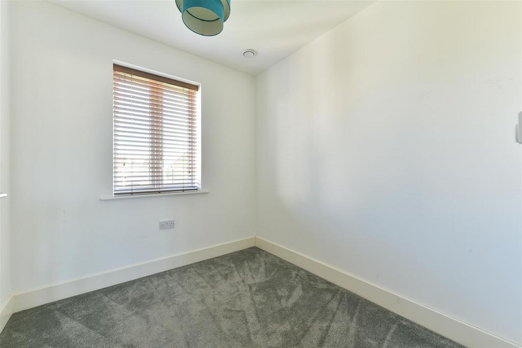 (Clean) Parkview Way-Epsom (10 of 11).jpg