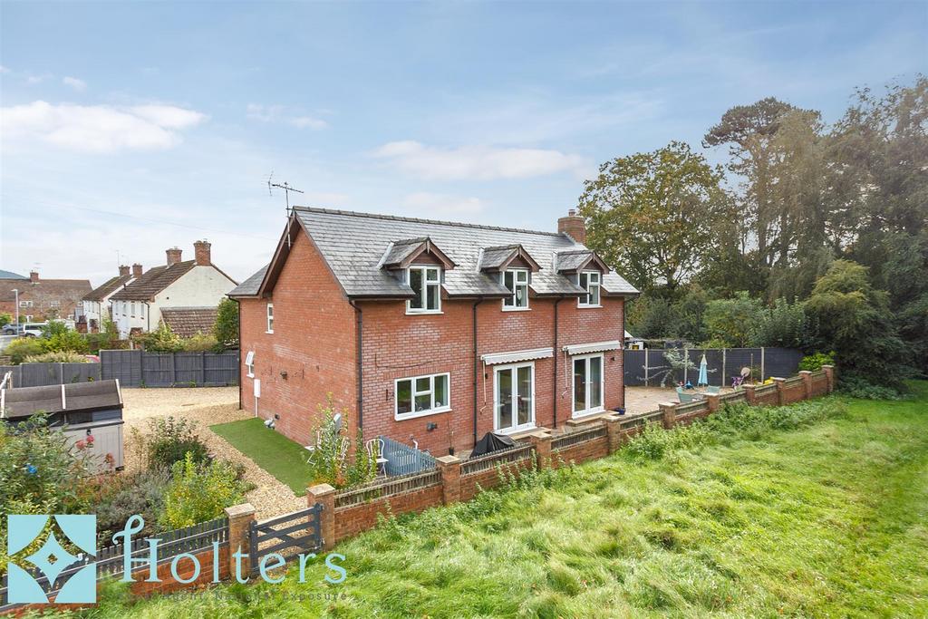 Silia View Cottage, Castle Road, Presteigne 3 bed detached house for