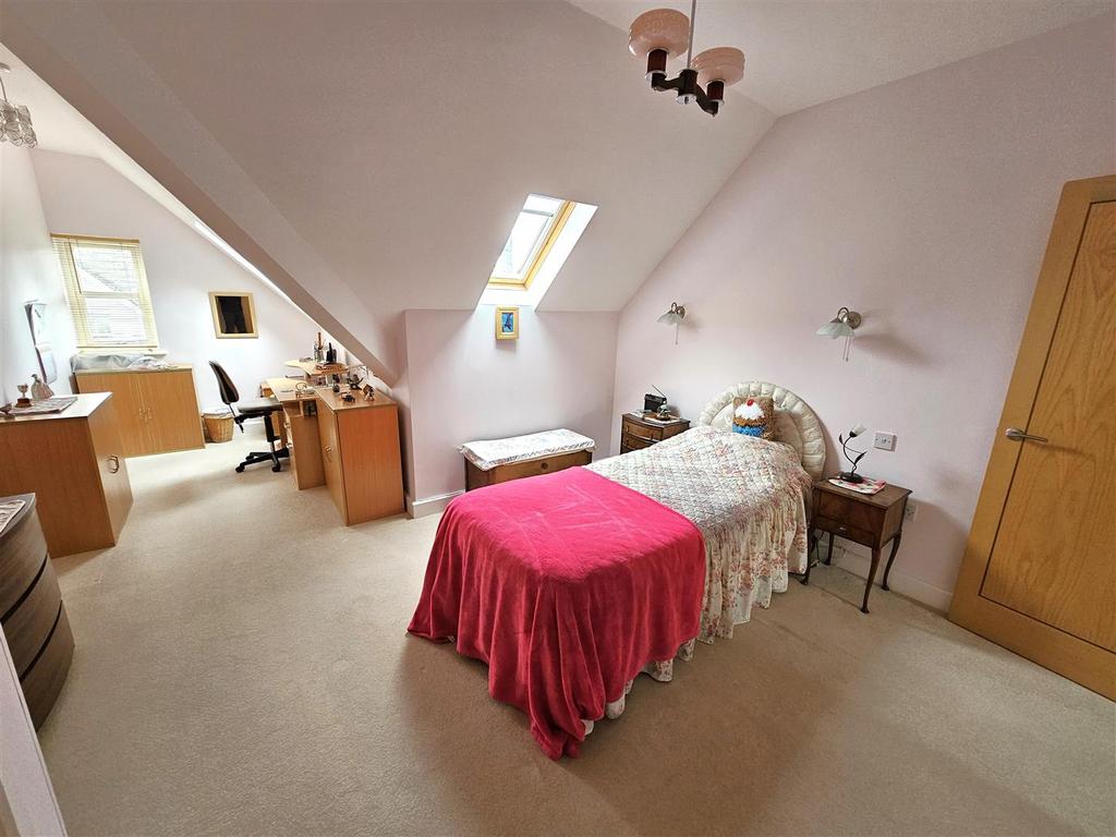 New bedroom 2.jpg