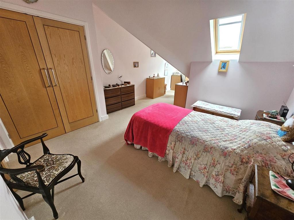 New bedroom.jpg