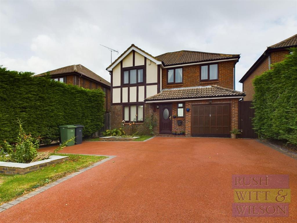 Hillside Road, Hastings 4 bed detached house for sale £450,000