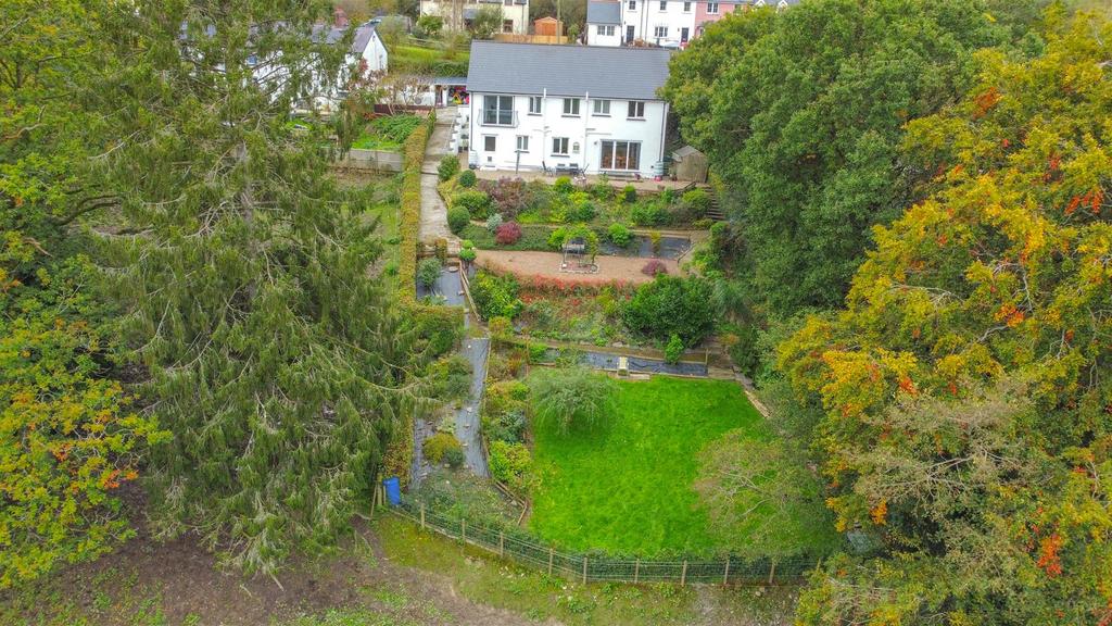 Abercych, Boncath 5 bed detached house for sale £359,950