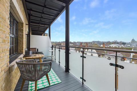 1 bedroom flat to rent, Tallow Wharf, Bircherley Green, Hertford