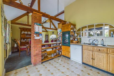 5 bedroom barn conversion for sale, Ryall Road, Upton-Upon-Severn, Worcester