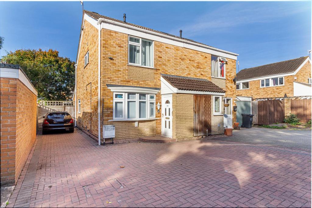 Medway Road, Worcester 3 bed semidetached house £260,000