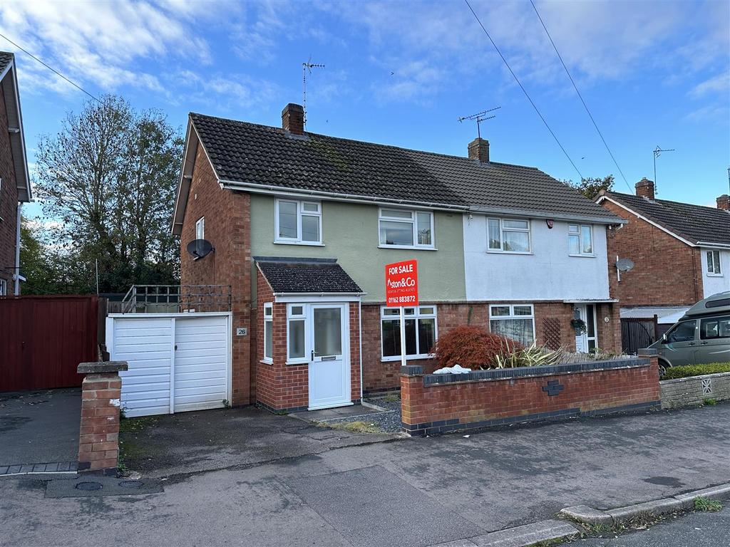 Avondale Road, Wigston 3 bed semidetached house for sale £270,000