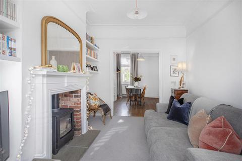 3 bedroom terraced house for sale - Cromer Street, York, YO30 6DL
