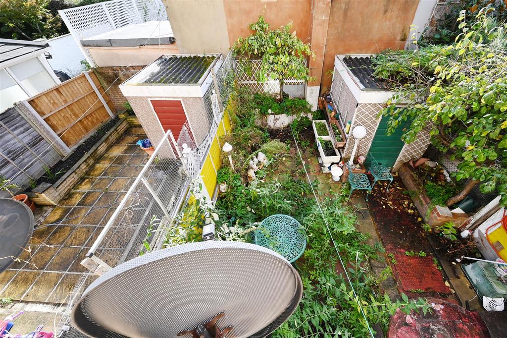 6-Julian-Place (12).JPG