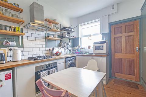 12 Hackthorn Road, Sheffield, S8 8TD