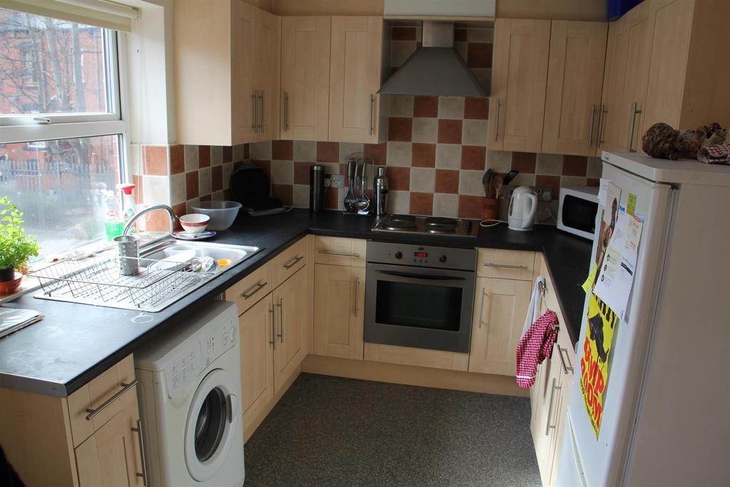 Headingley Rise, Welton Road, Leeds, LS6 1EE 3 bed apartment to rent