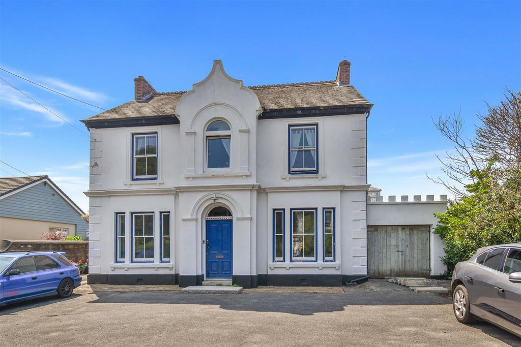 Alexandra Road, Illogan, Redruth 5 bed detached house for sale £750,000