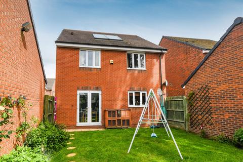4 bedroom detached house for sale, 39 Rakegate Close, Oxley, Wolverhampton