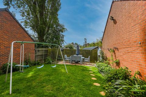 4 bedroom detached house for sale, 39 Rakegate Close, Oxley, Wolverhampton