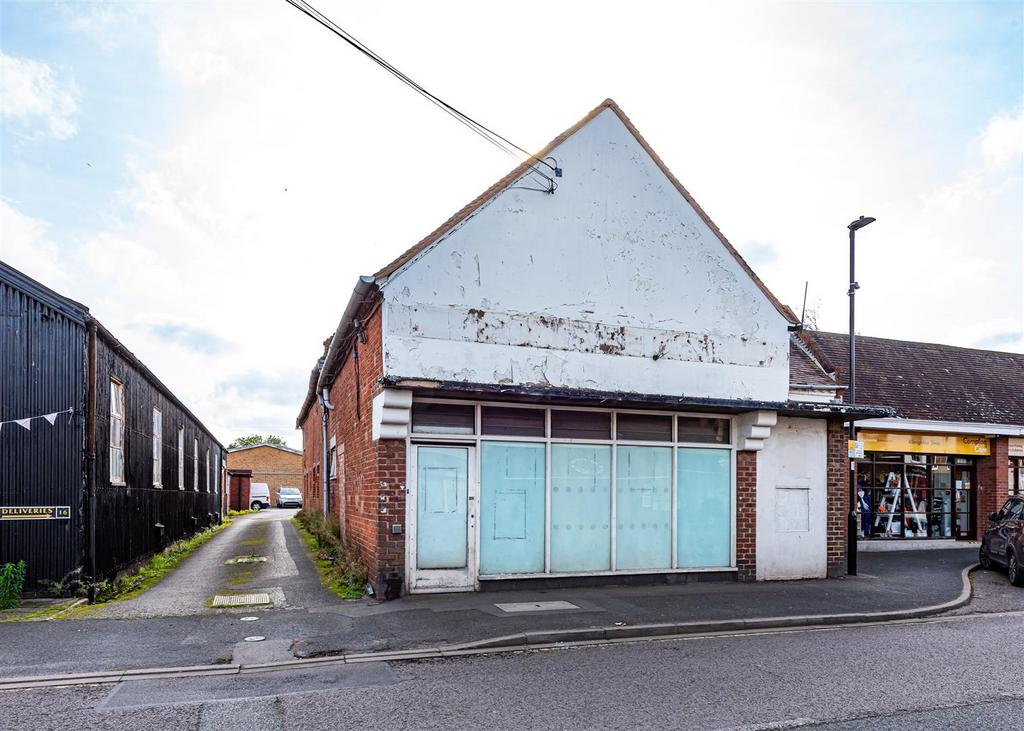 14 Station Road, Albrighton, Wolverhampton Residential development for