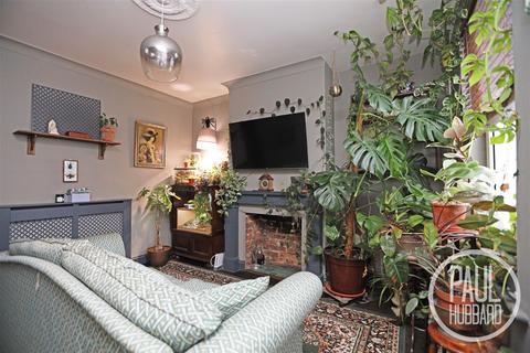 3 bedroom terraced house for sale - Raglan Street, Lowestoft, NR32