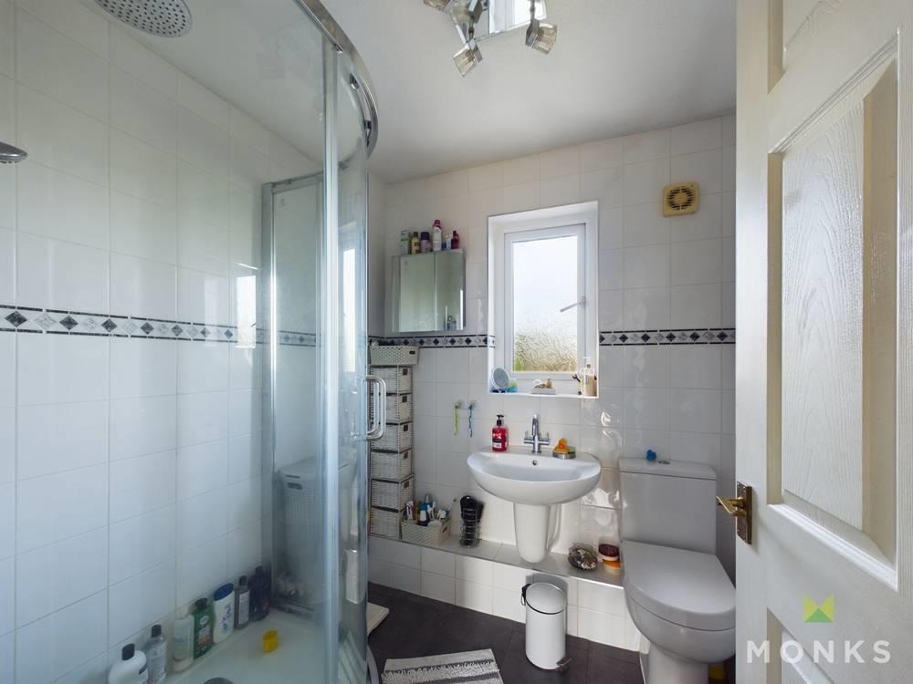 Shower Room.jpg