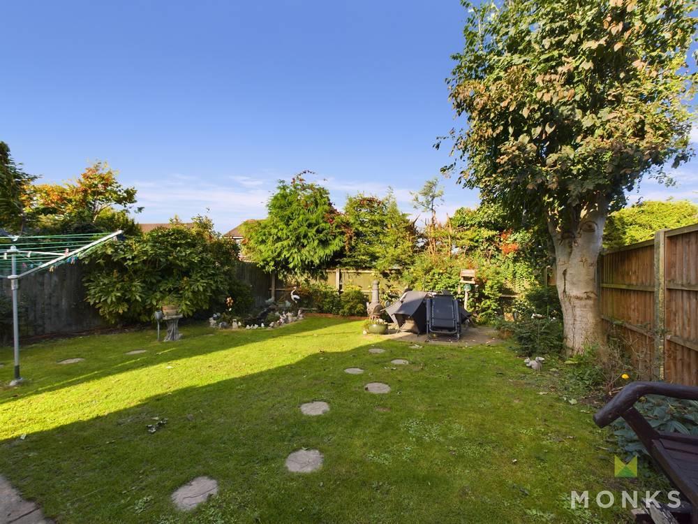 Garden 1.jpg