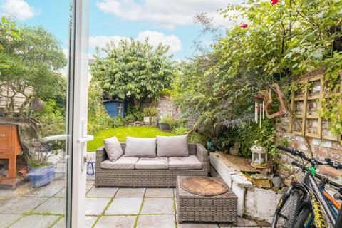 90 Gilbert Road, Redfield, Bristol, BS5 9DR