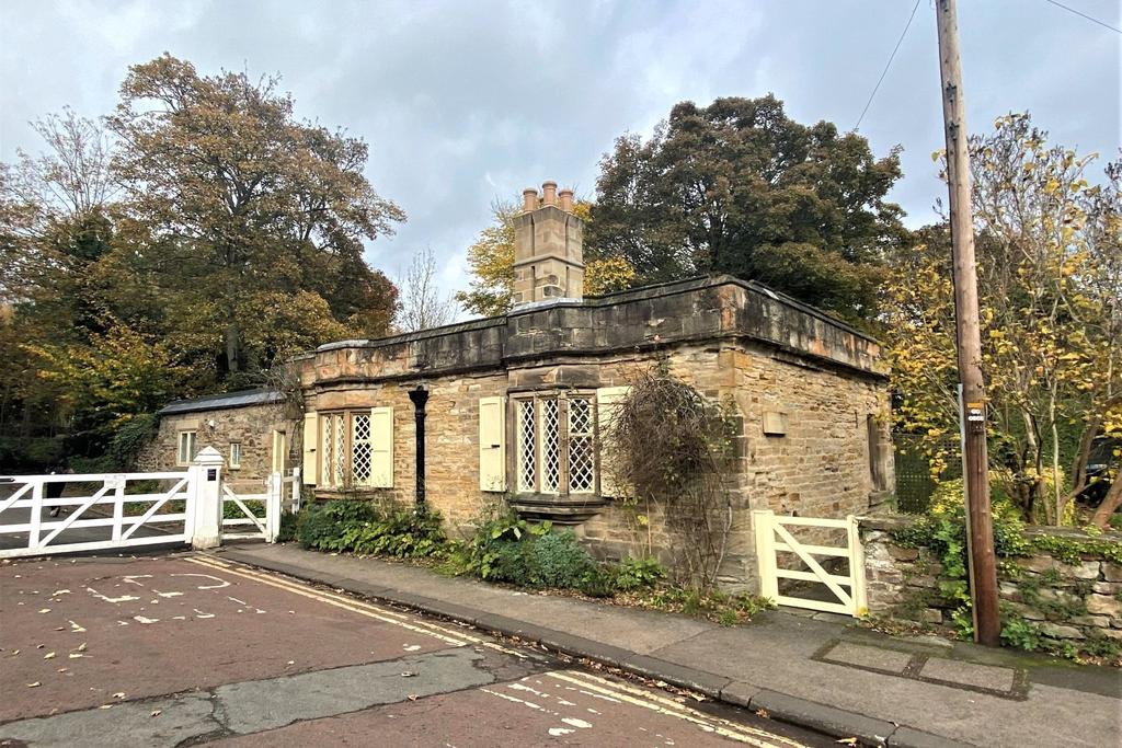 Quarryheads Lane, Durham, County Durham, DH1 3 bed bungalow to rent £1,350 pcm (£312 pw)