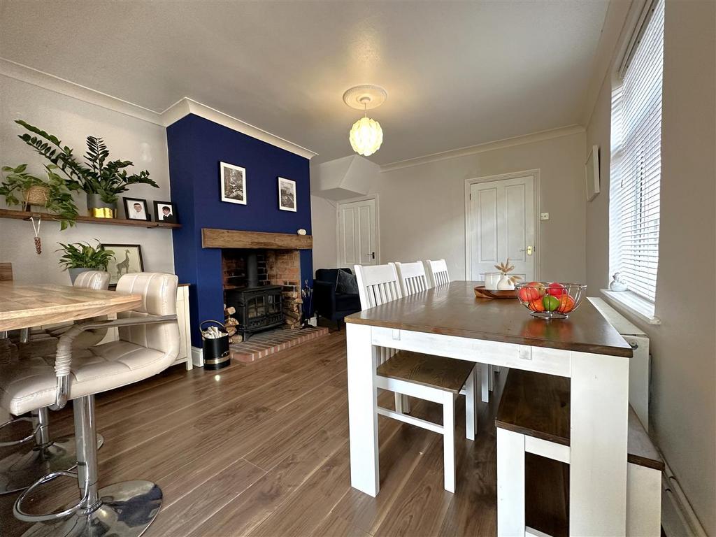 Dining Room 331