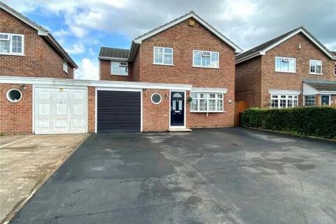 53 Hawk Close, Abbeydale, Gloucester, GL4 4WE