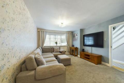 53 Hawk Close, Abbeydale, Gloucester, GL4 4WE