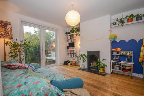 322 Stapleton Road, Bristol, BS5 0NN