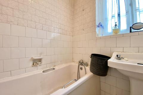 19 Cedars Drive, Uxbridge, UB10 0JT