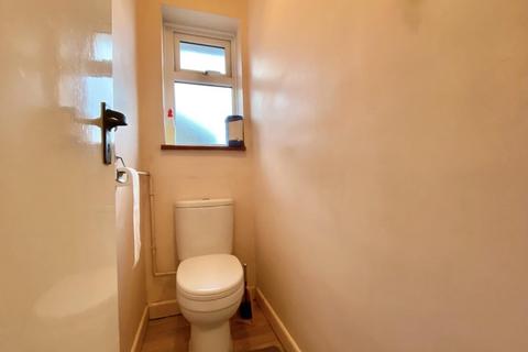 19 Cedars Drive, Uxbridge, UB10 0JT