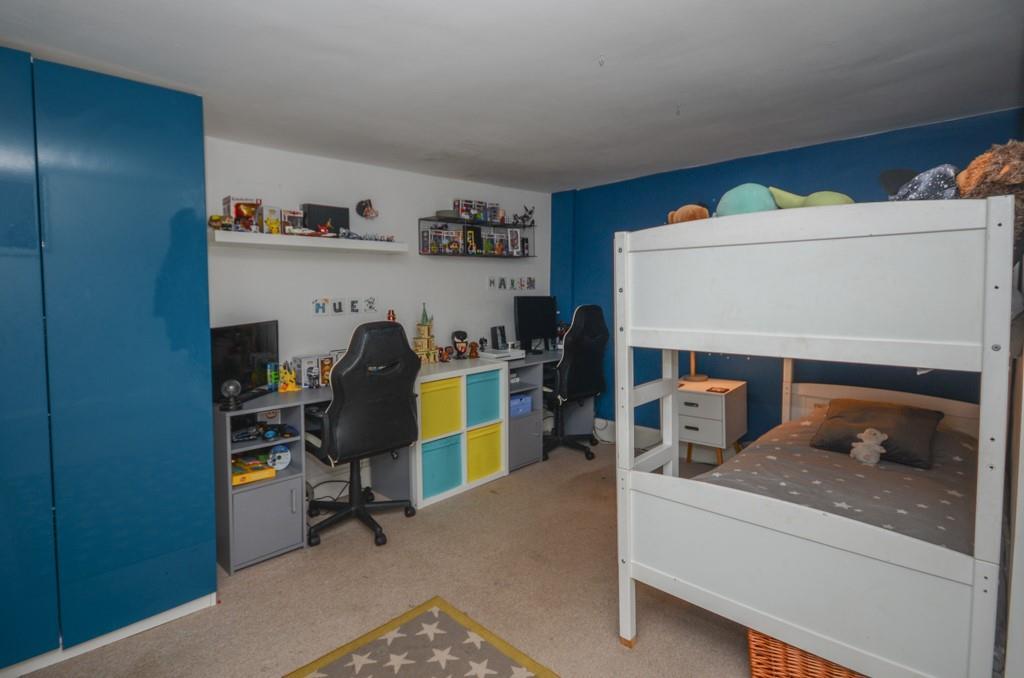 Bedroom 2.jpg