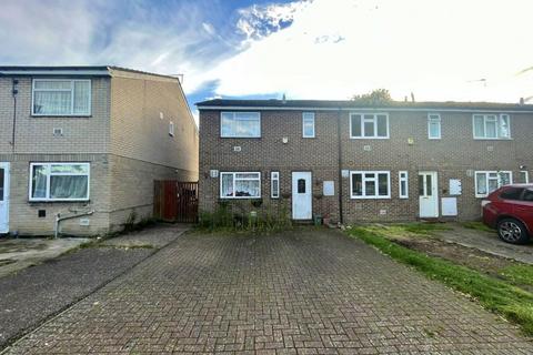29 Bletchmore Close, Harlington, Hayes, UB3 5EX