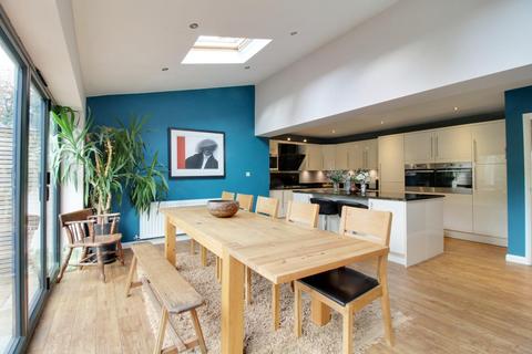 19 Westbourne Close, Otley, LS21 3LG