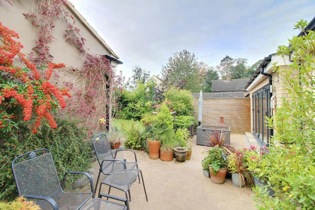 Garden (2).jpg