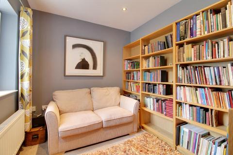 19 Westbourne Close, Otley, LS21 3LG