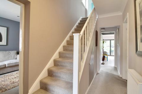 19 Westbourne Close, Otley, LS21 3LG