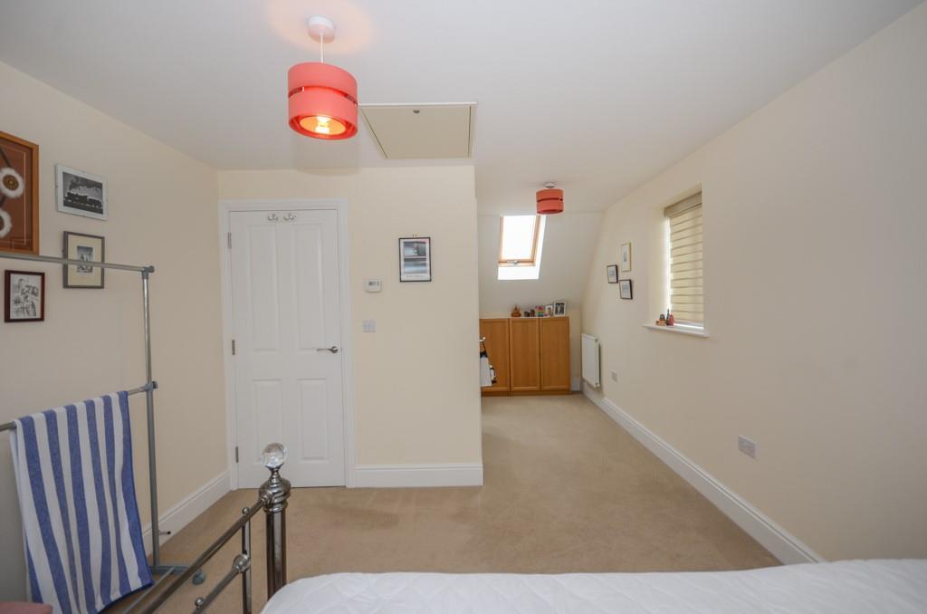 Bedroom 1.jpg