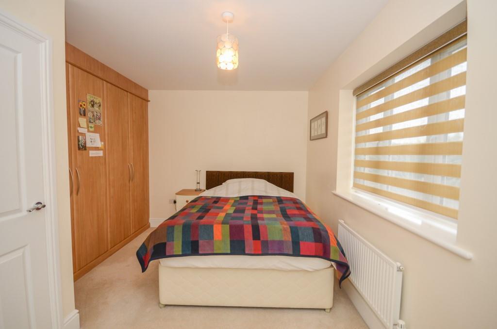 Bedroom 2 pic 2.jpg
