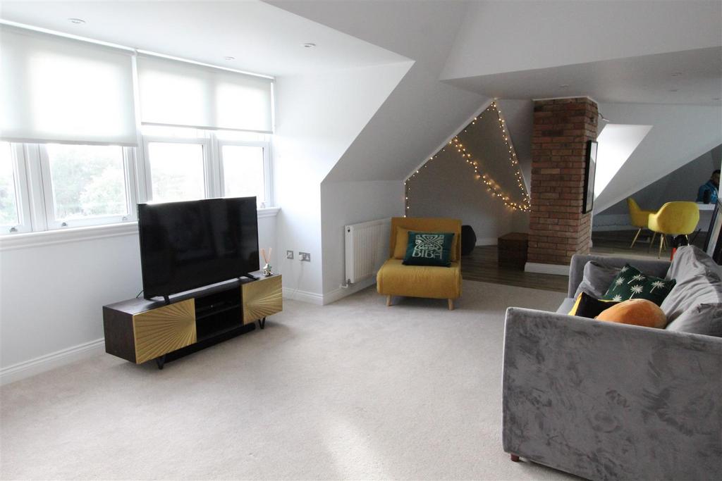 Flat 7 , 25 Mc Kinley.jpg