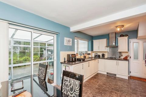 75 Billingbauk Drive, Leeds, LS13 4RX
