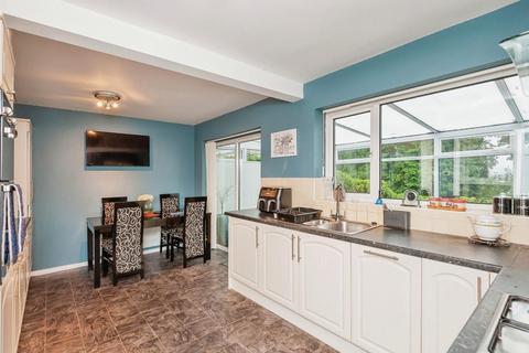 75 Billingbauk Drive, Leeds, LS13 4RX