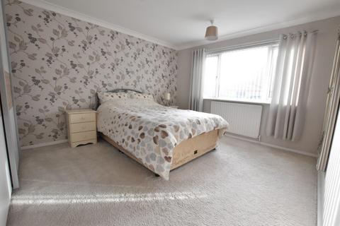 48 Cherry Grove, Scunthorpe, DN16 2TG