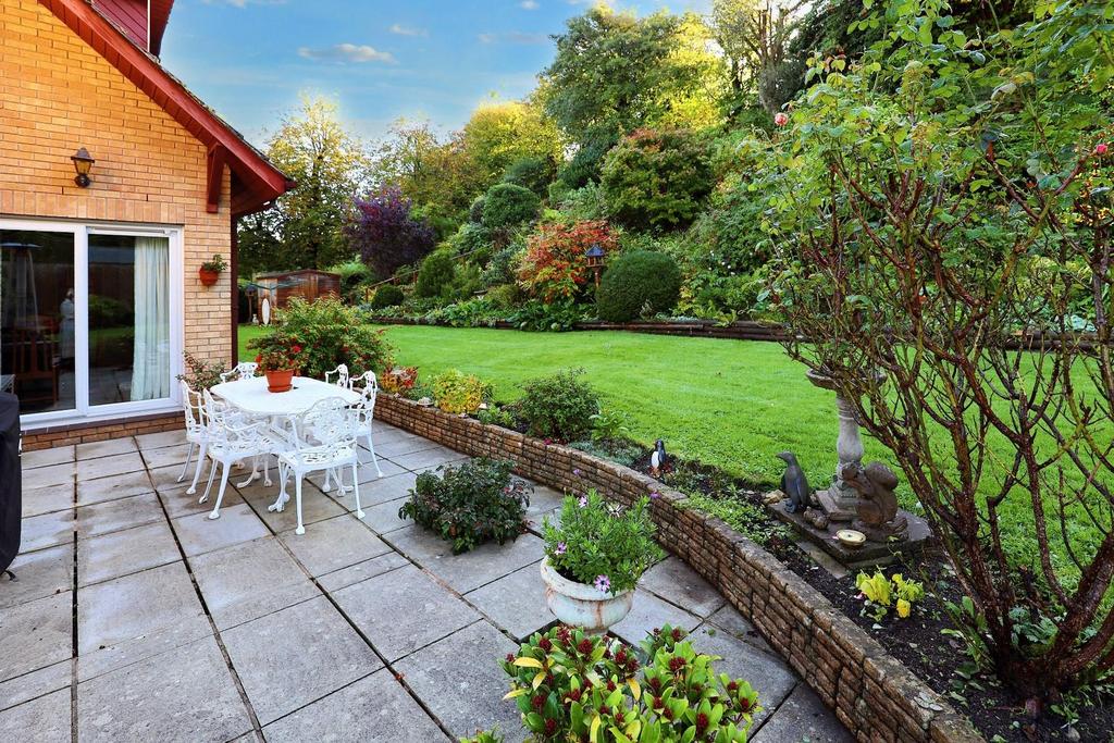 Fox Hollows, Maendy, Nr Cowbridge, Vale Of CF71 7TS 4 bed detached house for sale £