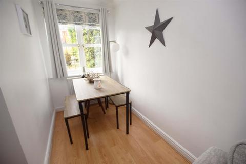 10 Ashurst Place, Rainham, Gillingham, ME8 7JA