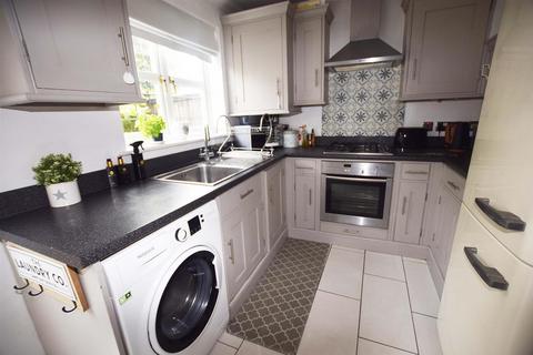 10 Ashurst Place, Rainham, Gillingham, ME8 7JA