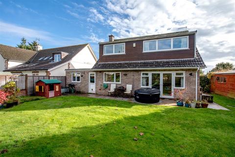 4 bedroom detached house for sale - Trull, Taunton