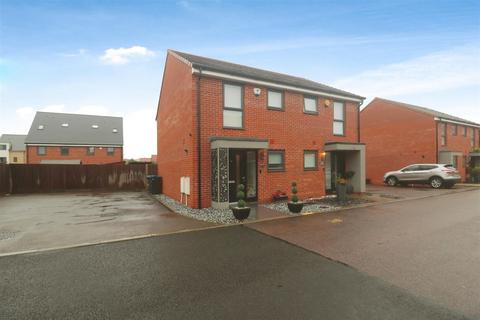 64 Plumtree Drive, Harlow, CM17 0FP