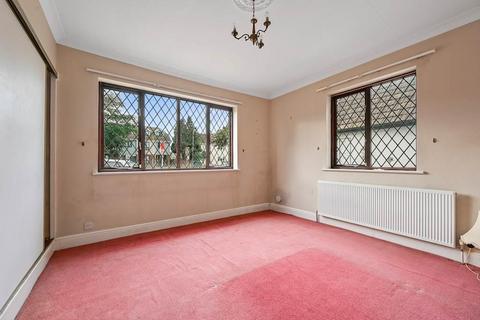 405 Staines Road West, Ashford, TW15 1RB