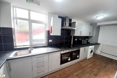 8 bedroom house share to rent, *£125 exclusive* PPPW Mansfield Road, Nottingham