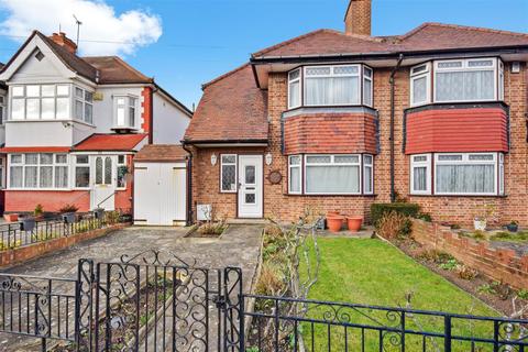 20 Stilecroft Gardens, Wembley, HA0 3HE